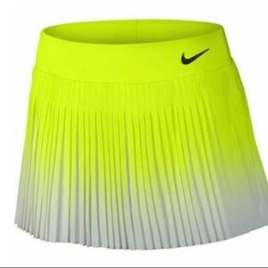 Victory court royal skirt Nike